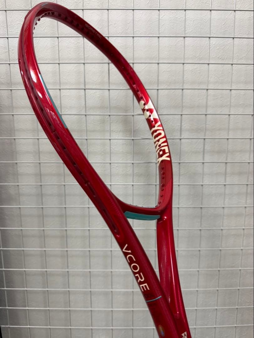 新品！2026年最新モデルYONEX VCORE 100 テニスラケット G1