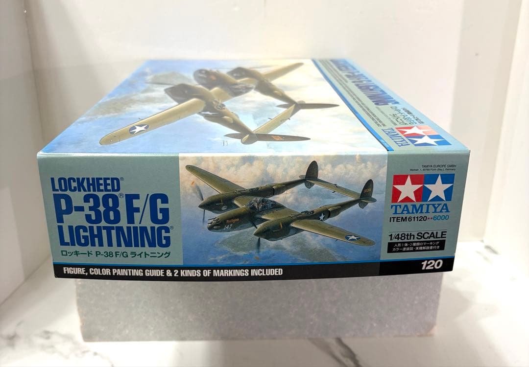 新品　タミヤ 1/48 ロッキード P-38 F/G ライトニング プラモデル