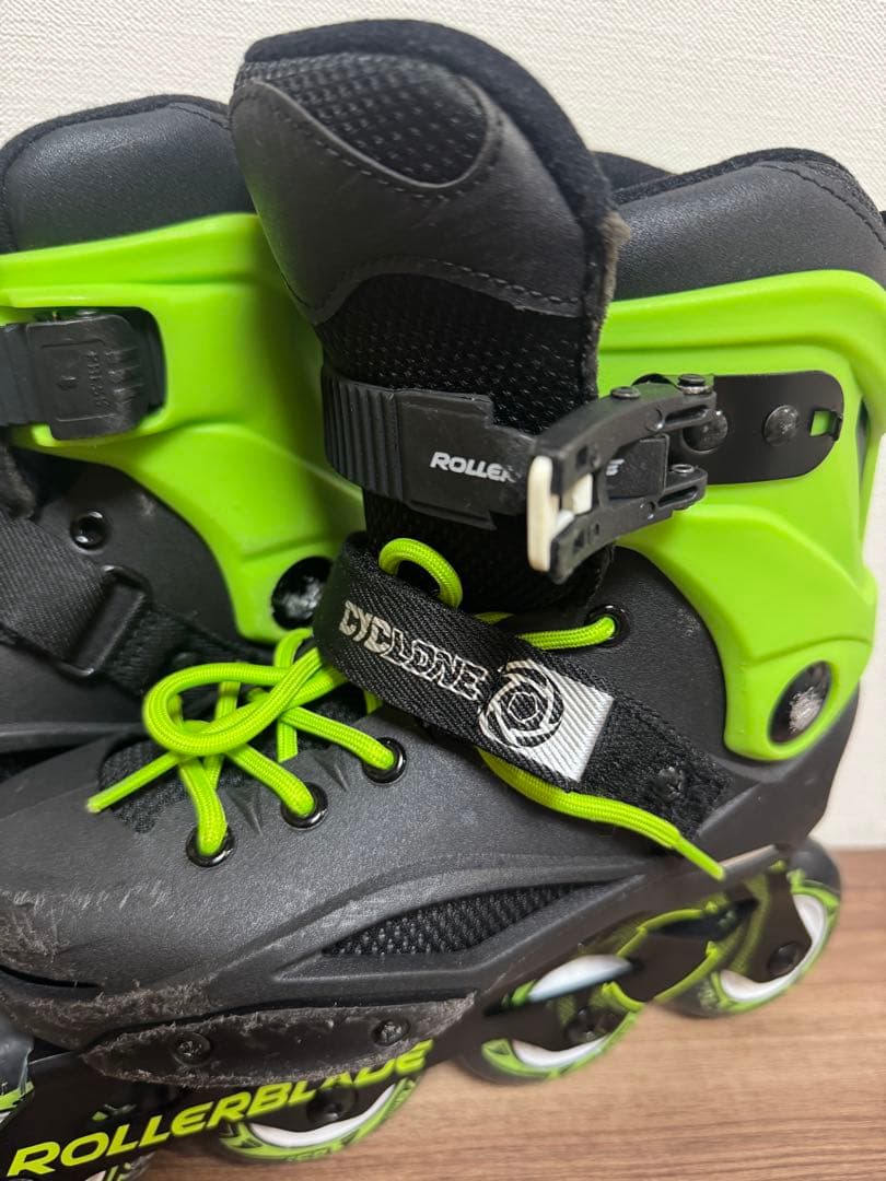 CYCLONE Roller blade ローラーブレード 20-21cm