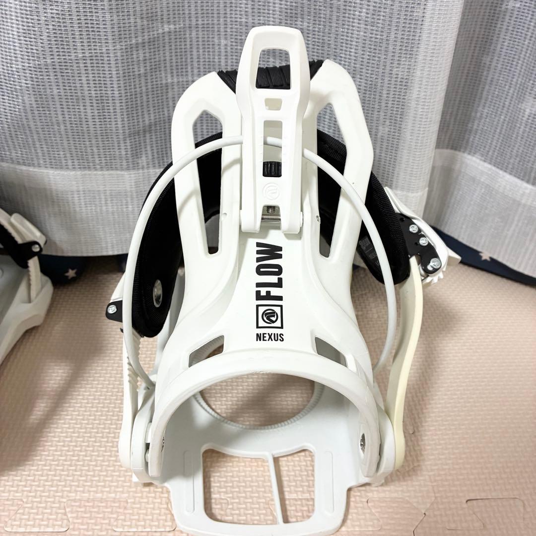 23-24 FLOW Lサイズ　スノーボード　ビンディング　バインディング　白