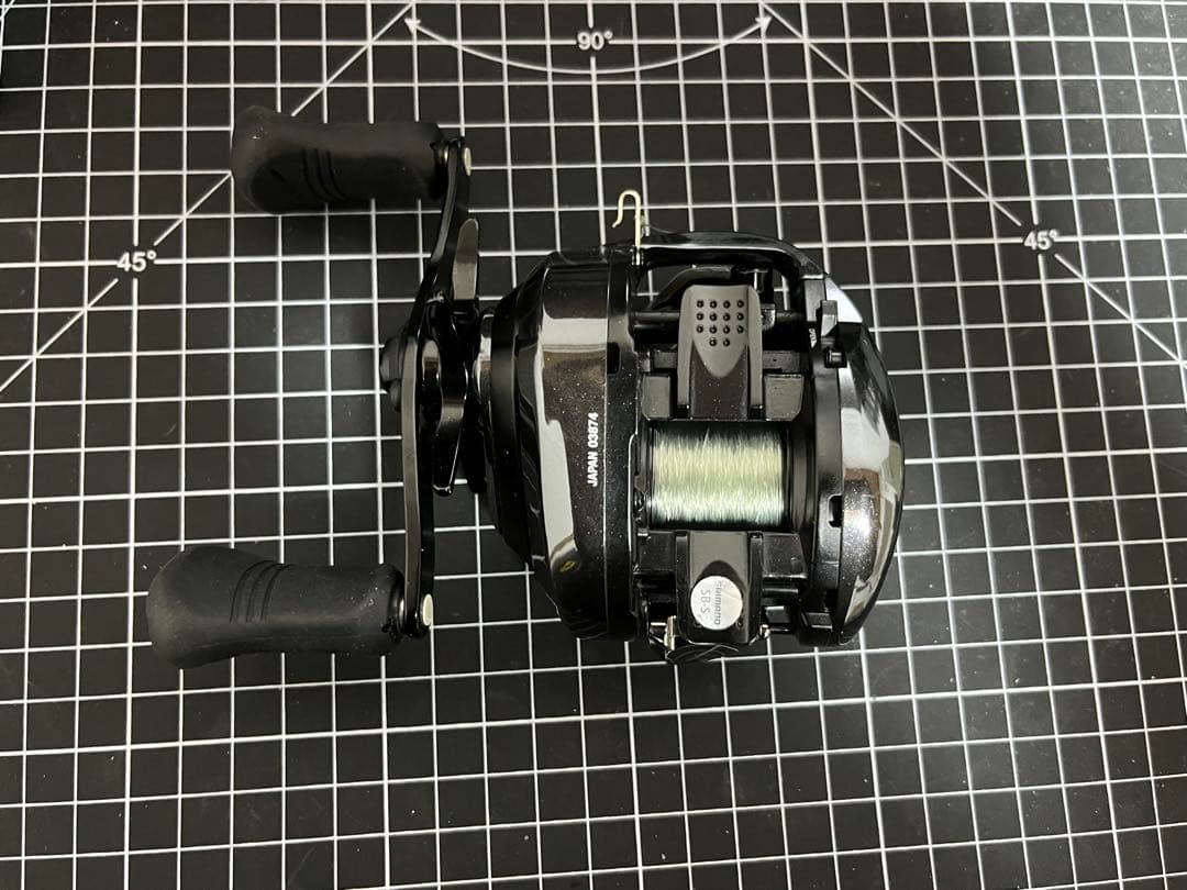 ☆USED超美品☆ シマノ／18アンタレスDCMD XG右