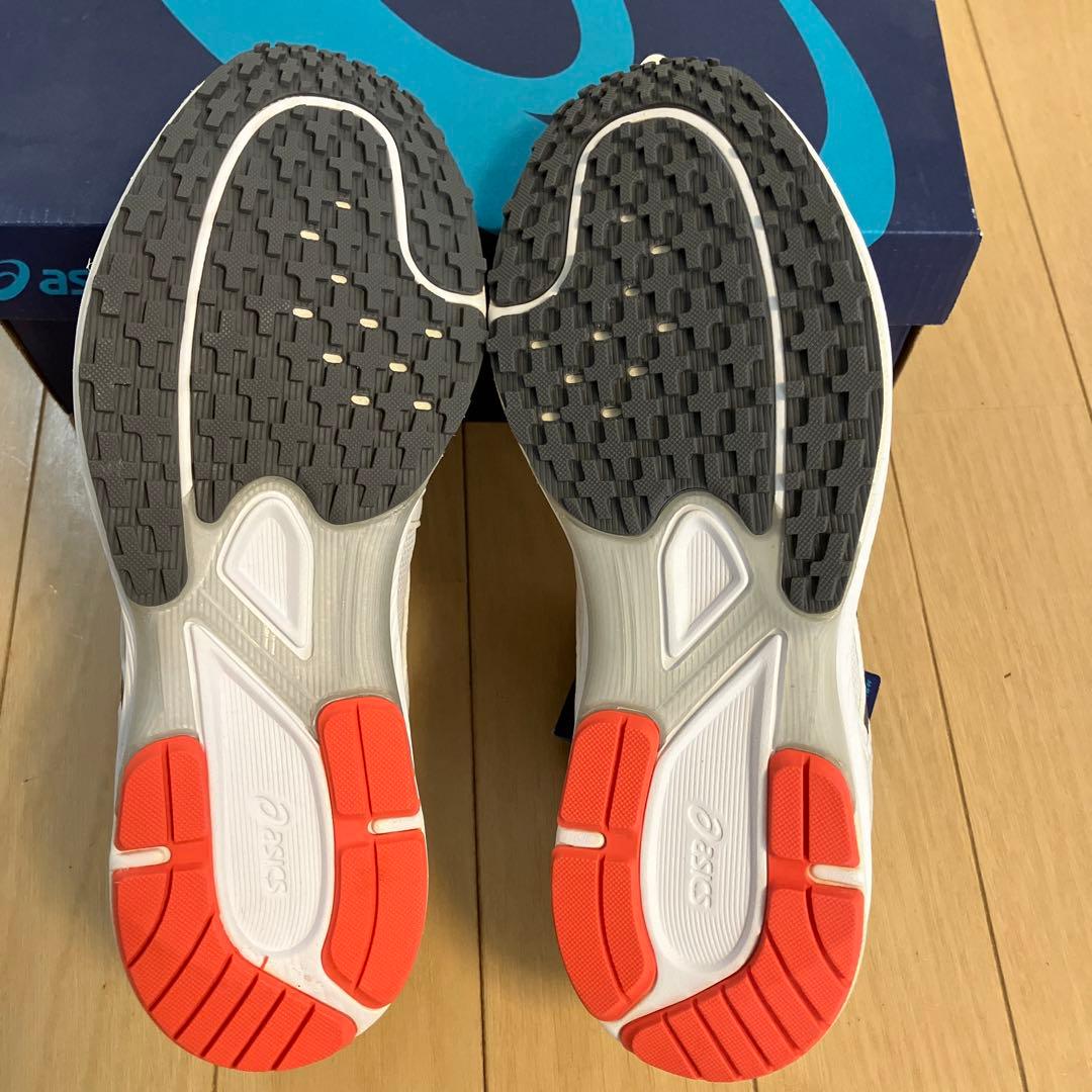 ☆新品☆asics LADY LYTERACER TS 23.5cm