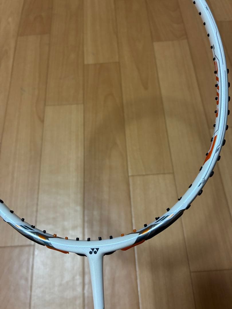 Yonex Voltric 70 E-tune バドミントンラケット3UG5