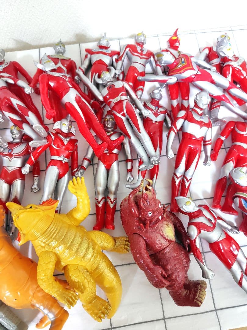 ウルトラマン & 怪獣 ソフビ フィギュア まとめ売り