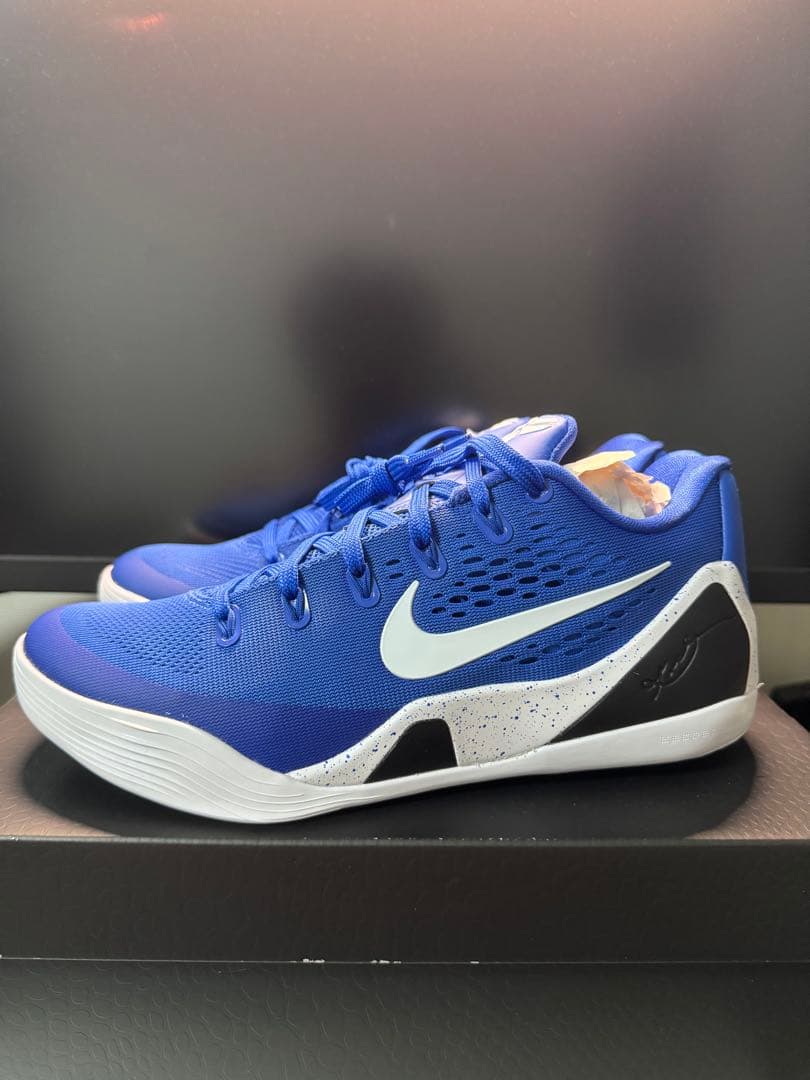 シューズ(男性用) Kobe 9 Elite Low Protro Game /White