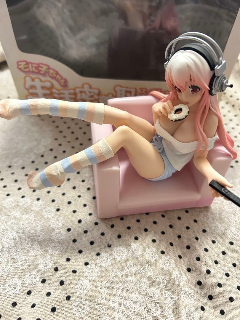 すーぱーそに子　フィギュア　おやつタイム