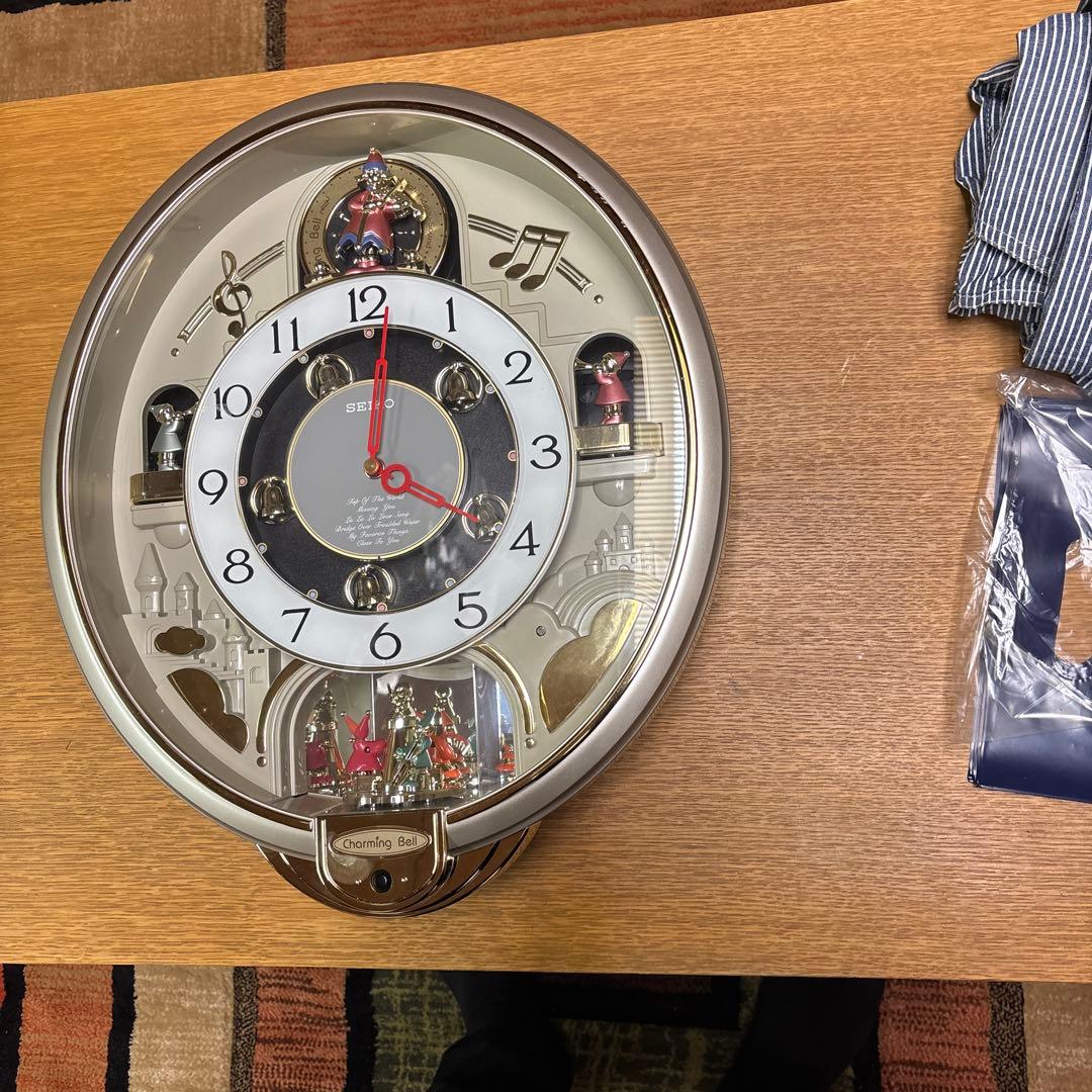 大幅値下げしました　SEIKO 音楽付き掛時計 直径約30cm
