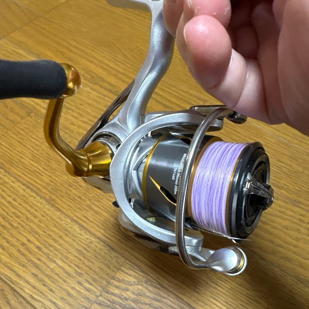 21DAIWA FREAMS FC LT2000Sスピニングリール未使用！