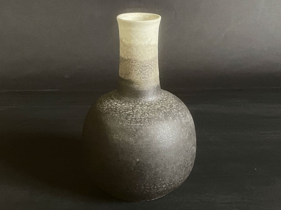【美品】「母」 炭化 練上 長首壺 小野寺 玄 花入 花器 茶道具 共箱 （Ｂ）
