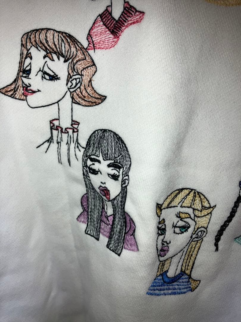 left alone 初期スウェット　トレーナー　刺繍　ステッチ　新品未使用！