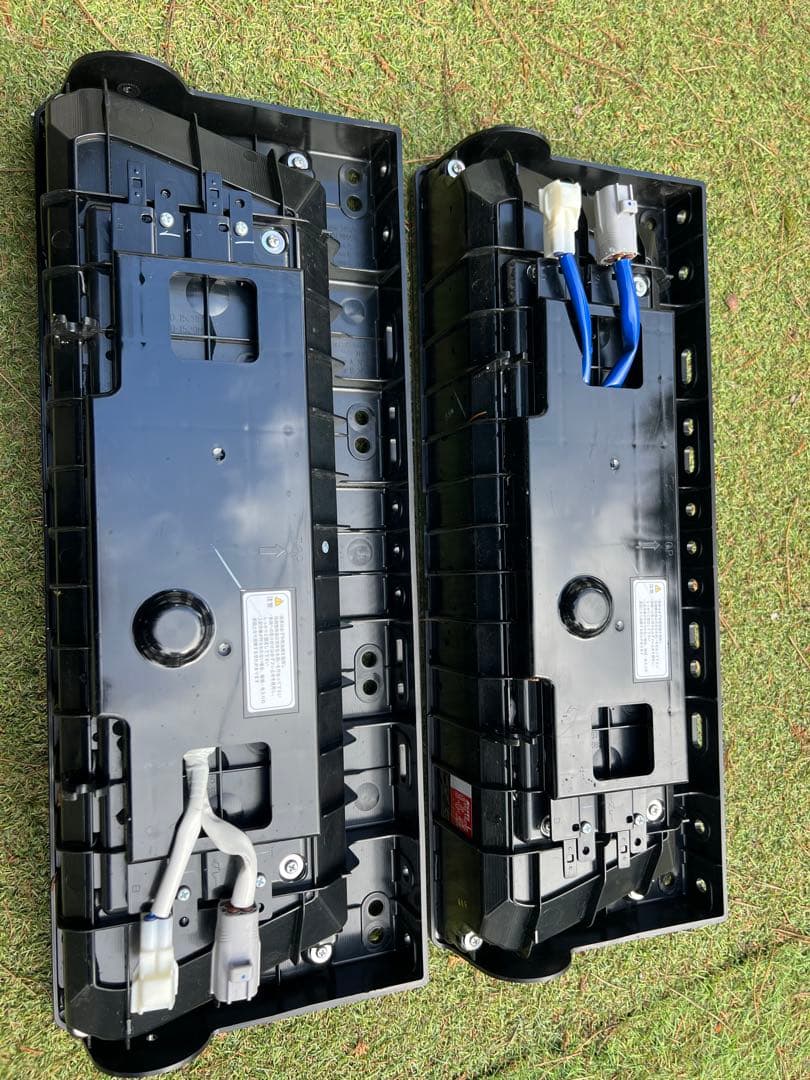 新車外し 小糸 KOITO LED左右セット 美品 トラック用 LEDテール