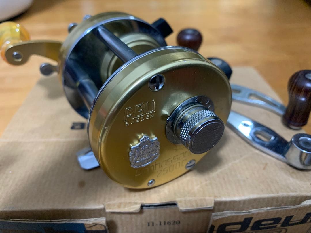 アブアンバサダー2500Cゴールド　ハネダクラフトパワハン