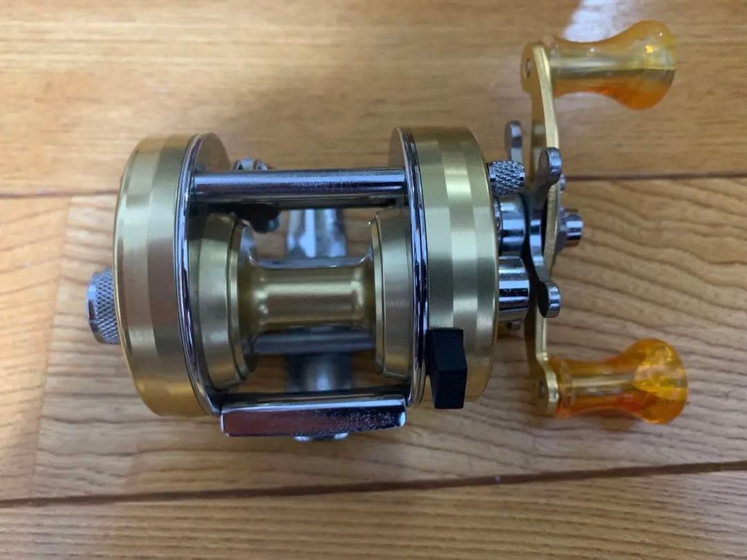 アブアンバサダー2500Cゴールド　ハネダクラフトパワハン