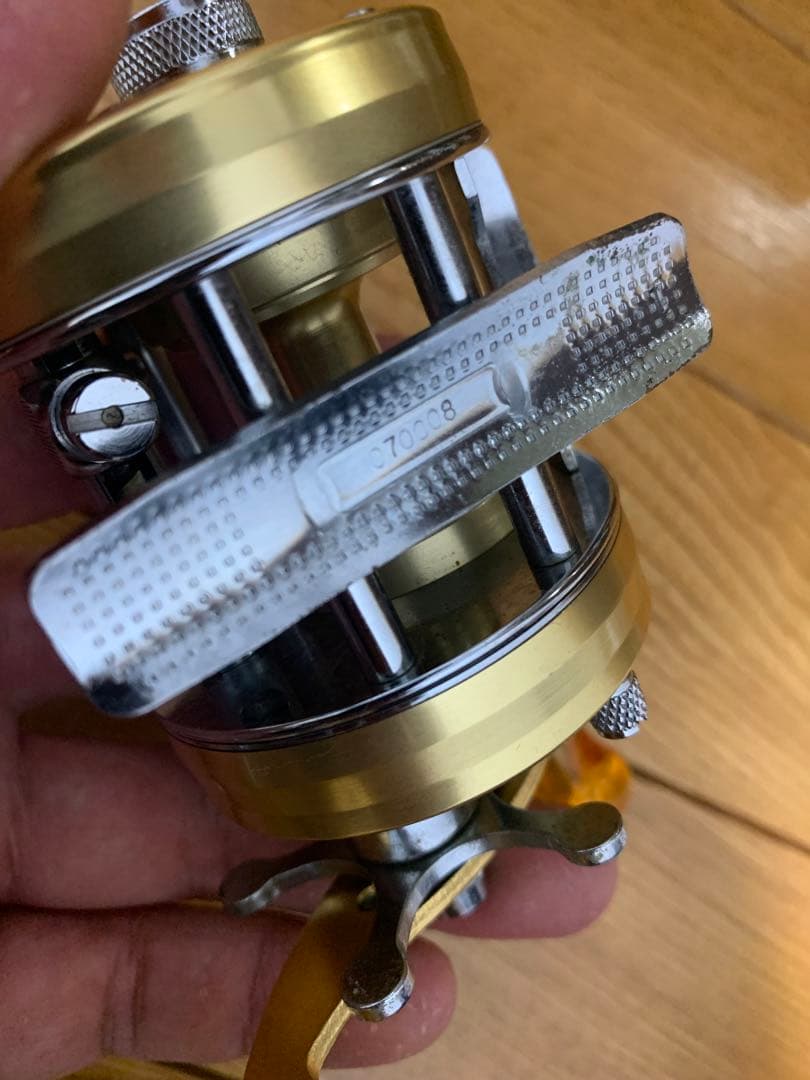アブアンバサダー2500Cゴールド　ハネダクラフトパワハン