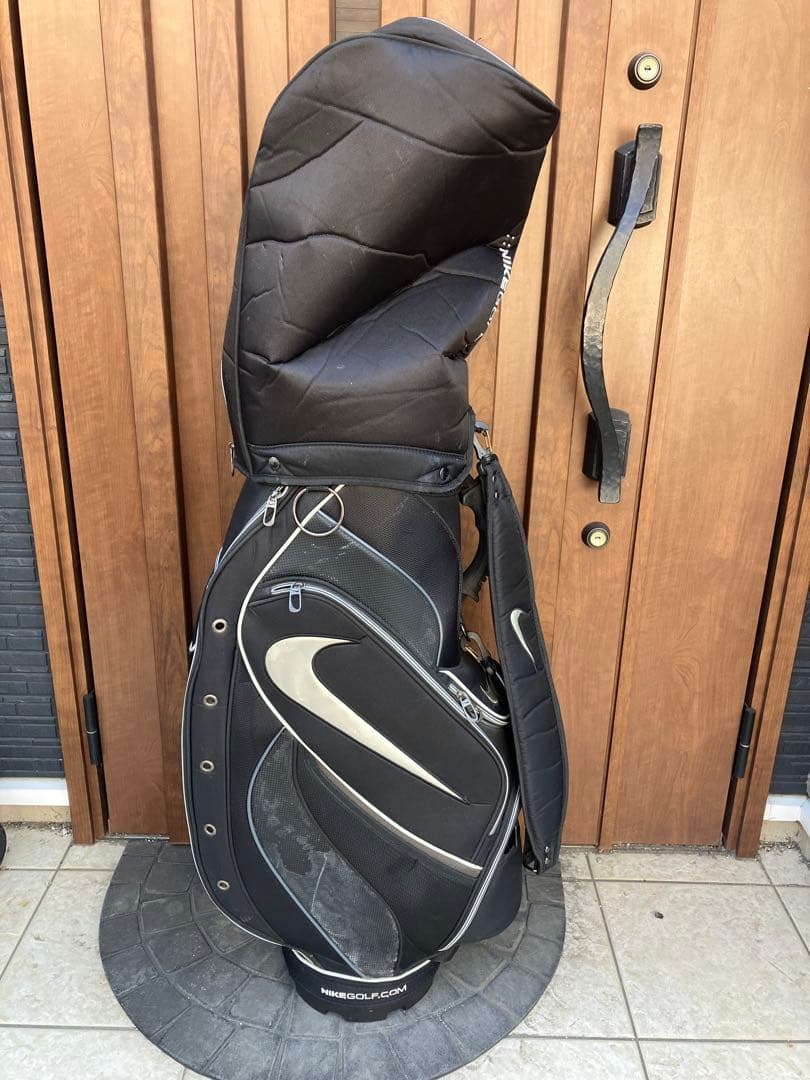 ☆専用　Nike Golf クッション付きキャディバッグ