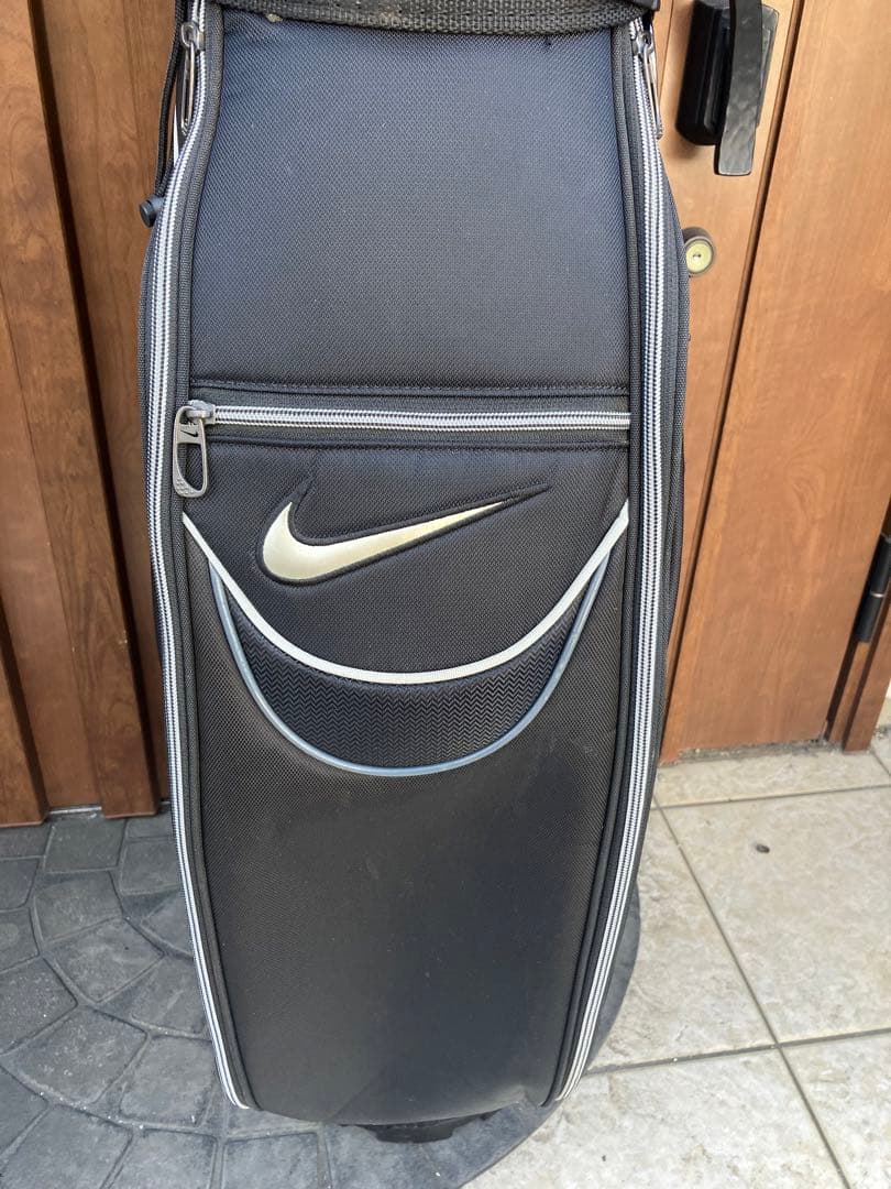 ☆専用　Nike Golf クッション付きキャディバッグ
