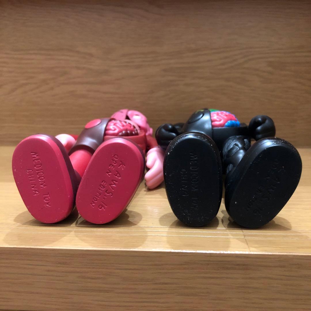 ト*パ様 カウズ KAWS COMPANION 人体模型 EDITION ブラッ