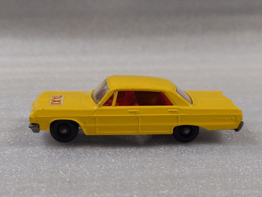 ミニカー MATCHBOX No.20 CHEVROLET IMPALA TAXI