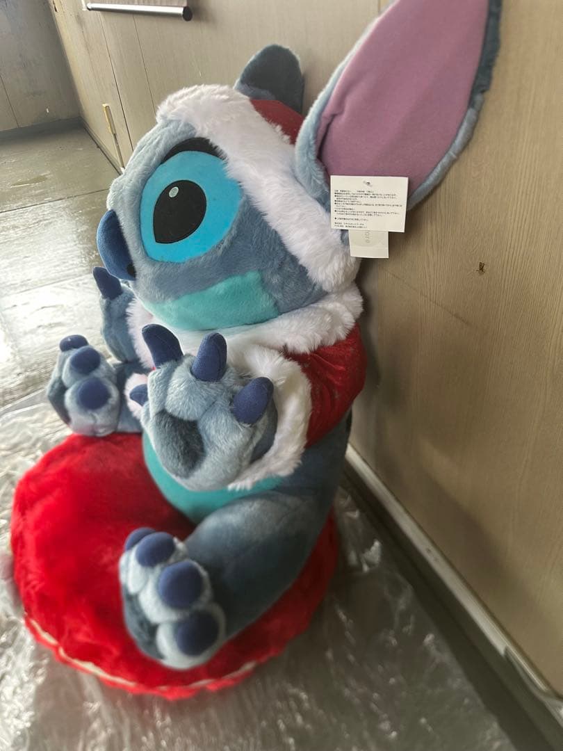 〒限定品・ディズニー ストア/ スティッチ 雪だるま 特大 パペット ぬいぐるみ