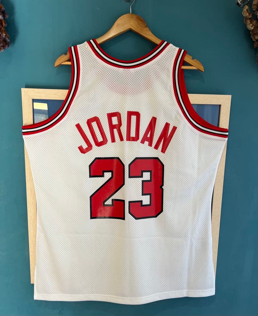 Mitchell&Ness ブルズ ジョーダン23 ジャージ ユニフォーム 白