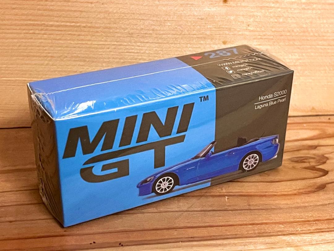 トミカリミテッド、MINIGT 4台まとめ販売