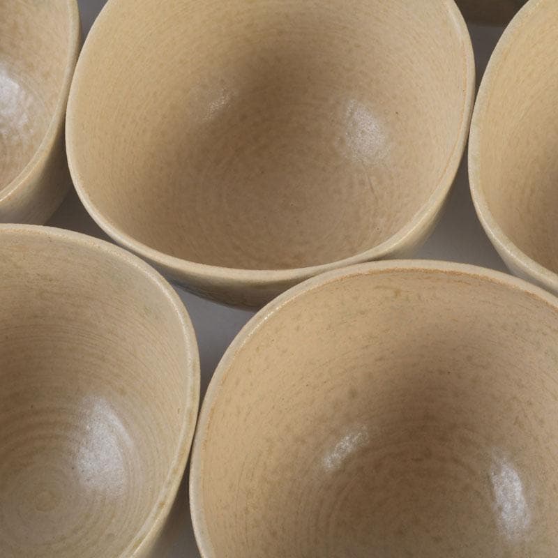 和食器　黄瀬戸　数江瓢鮎子作　花草文　蓋向付　十客　共箱　V　9968A