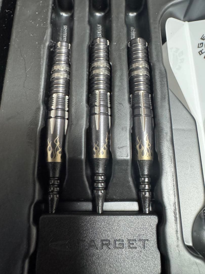 【美品】ダーツ　PYRO GENERATION 10 パイロG10 17g