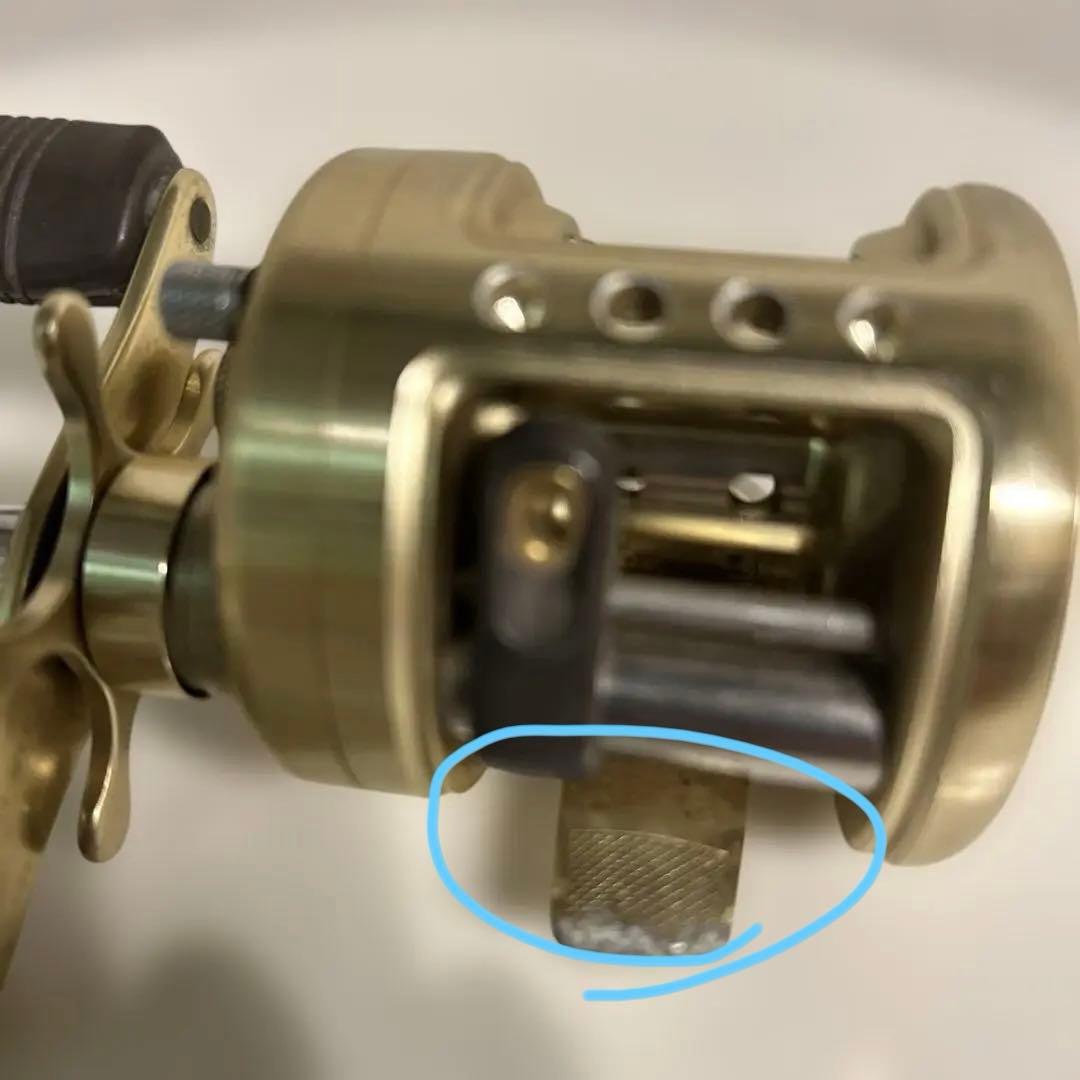 オ*ニ様 SHIMANO シマノCALCUTTA カルカッタ50XT 右ハンドル