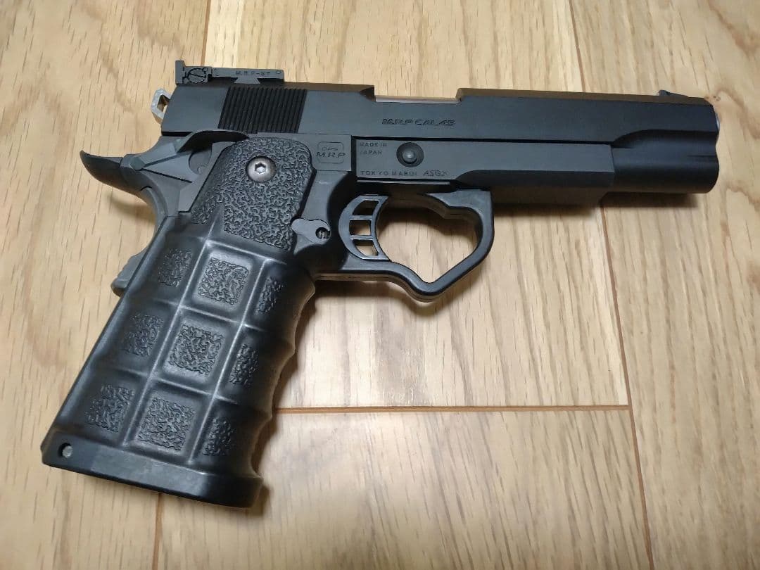 東京マルイ ガスブローバックガン Hi-CAPA 5.1（グリップカスタム品）
