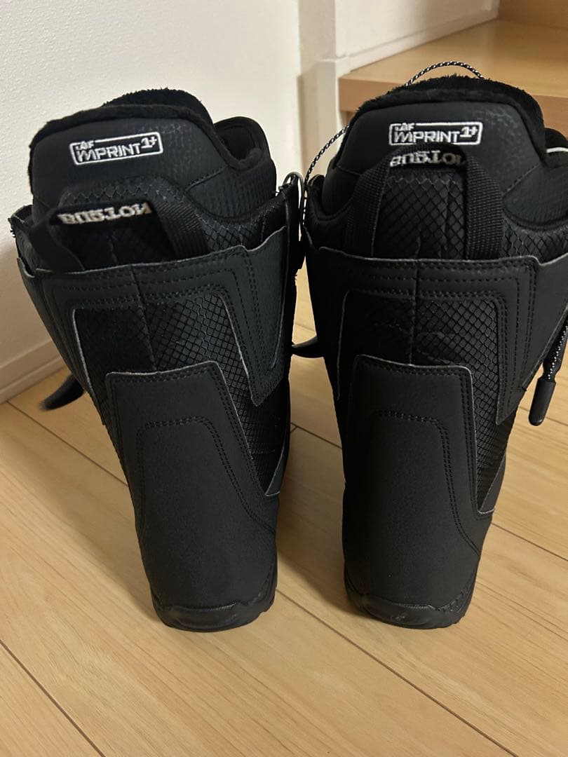 美品　SALOMONホワイトスノーボード セット