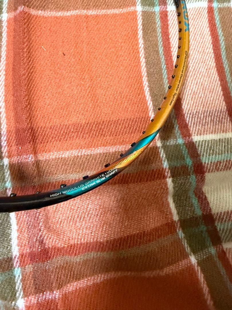 ヨネックス　アストロクス88dpro 4UG5