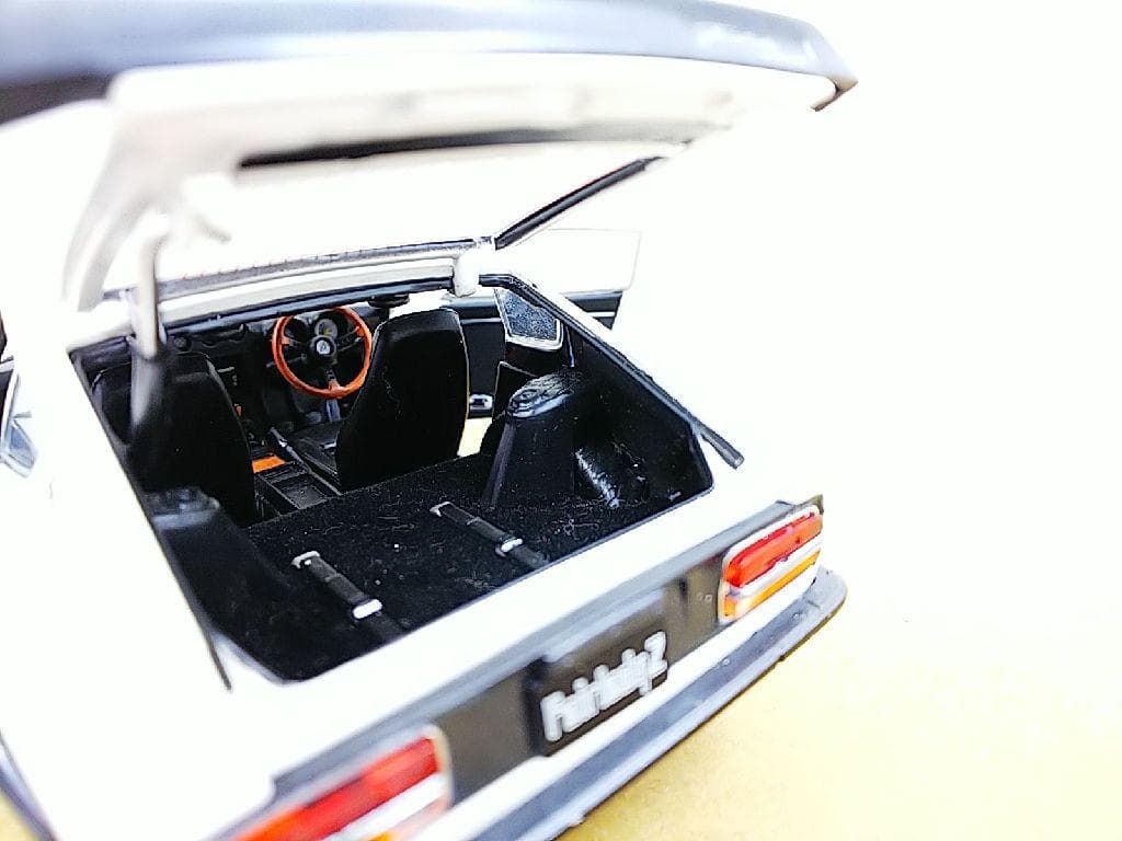 エブロ 1/24 日産フェアレディ 240Z-G モデルミニカー