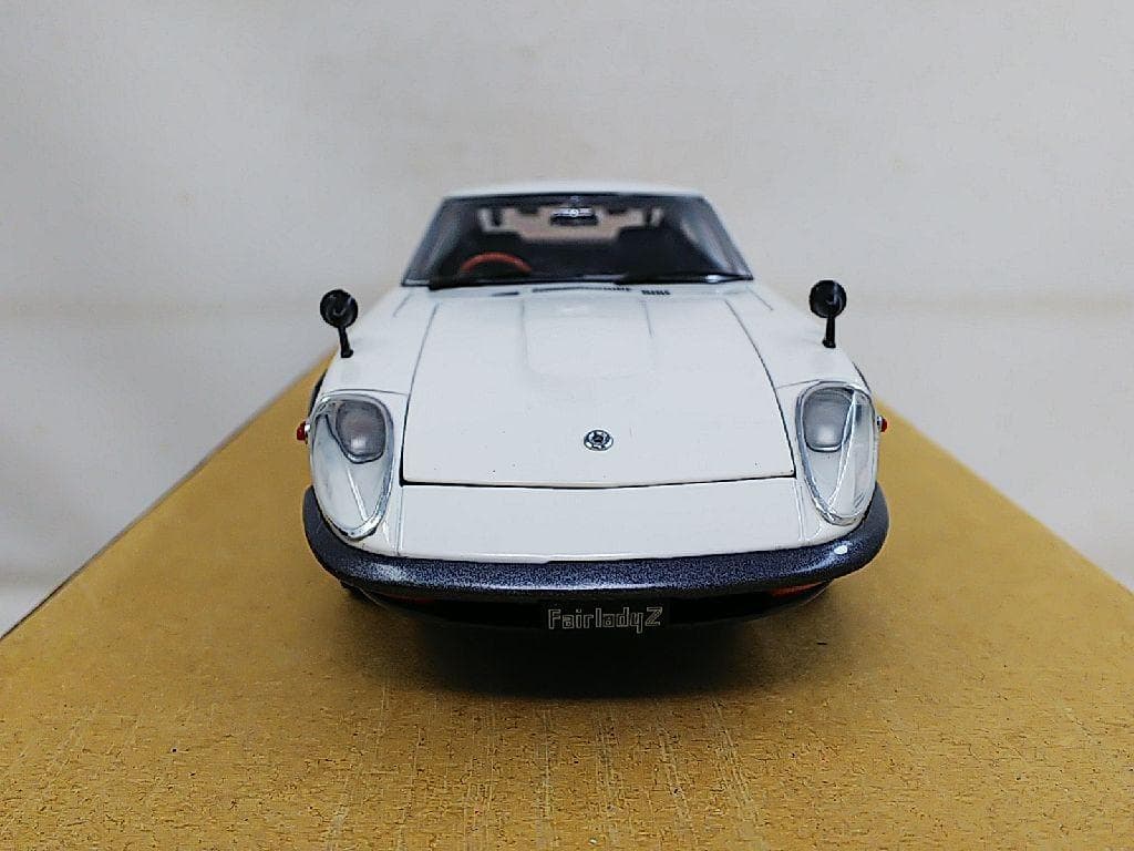 エブロ 1/24 日産フェアレディ 240Z-G モデルミニカー