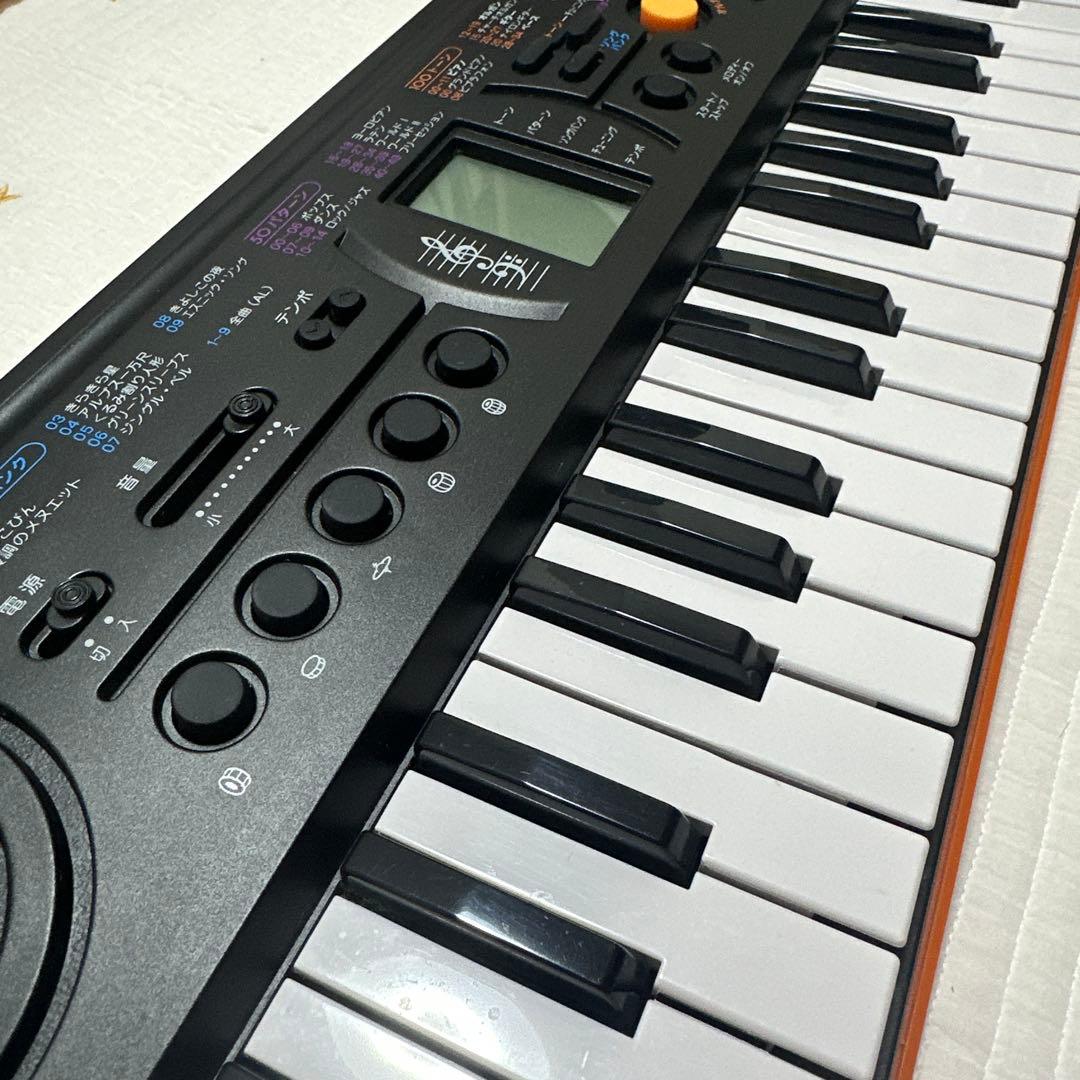 【ほぼ新品】CASIO SA-76 キーボード 純正ACアダプタ付き