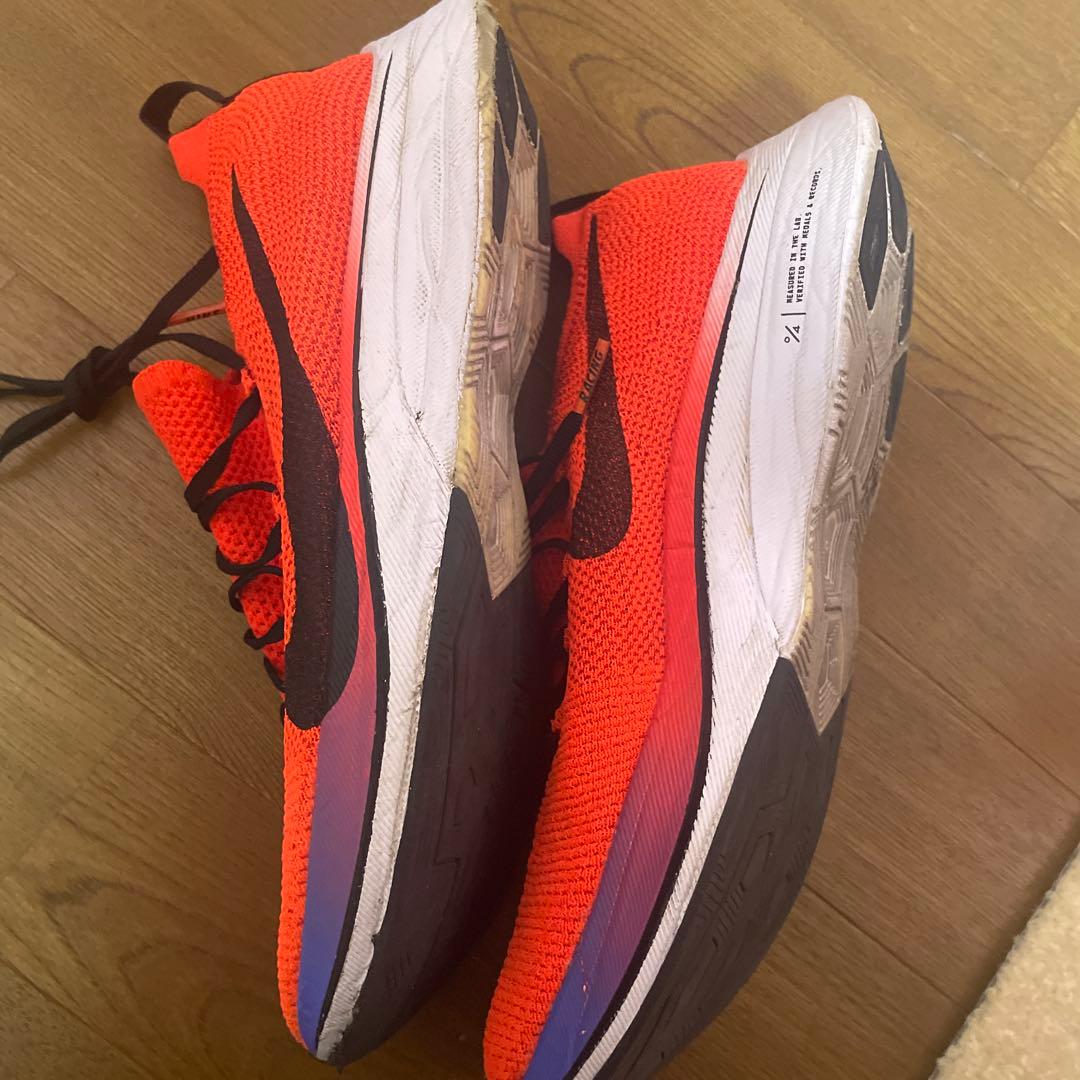 NIKE ヴェイパーフライ4% フライニット