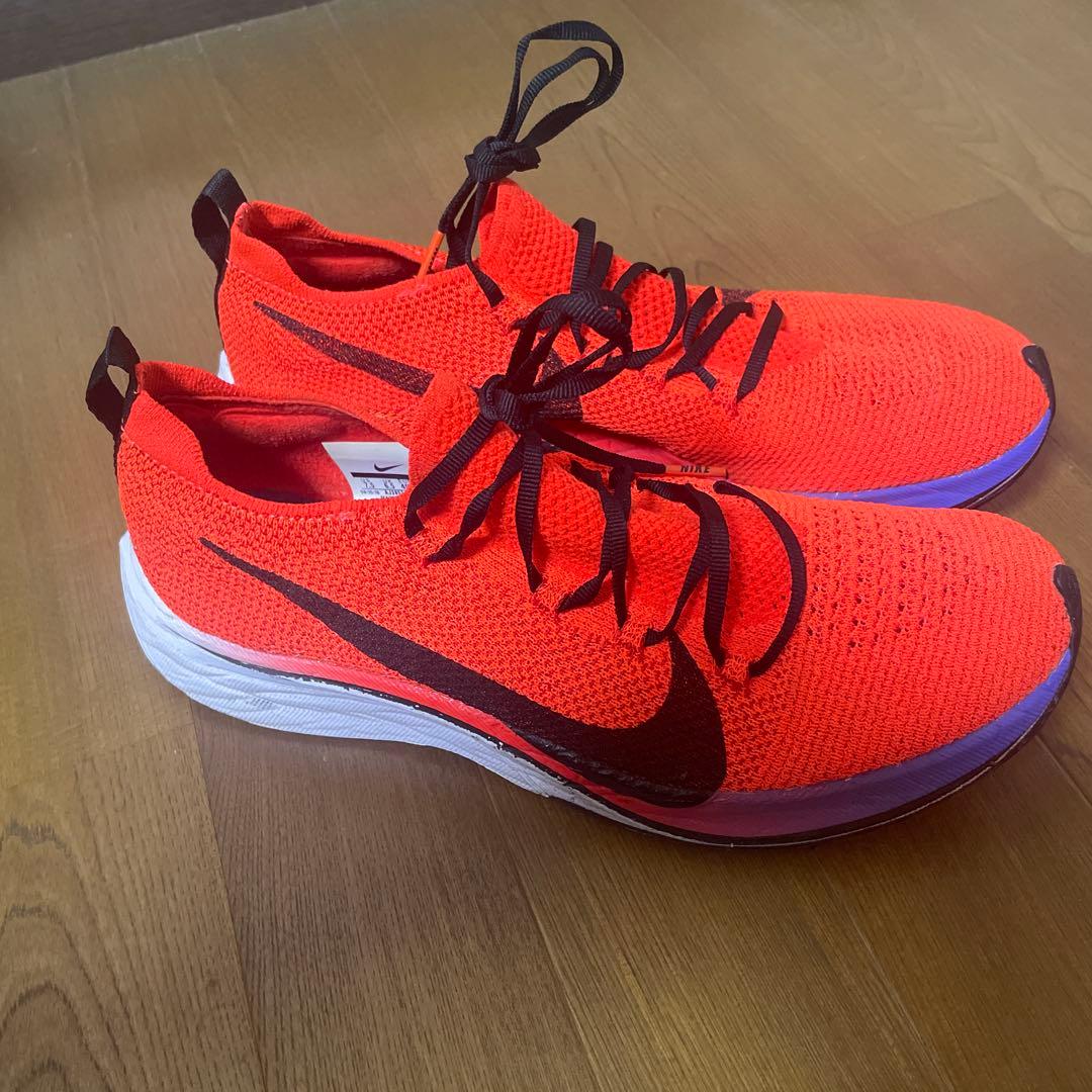 NIKE ヴェイパーフライ4% フライニット