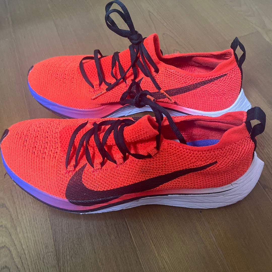 NIKE ヴェイパーフライ4% フライニット