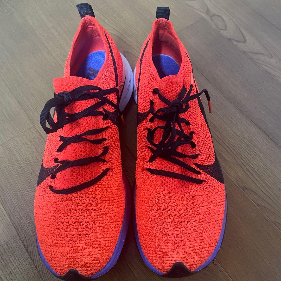 NIKE ヴェイパーフライ4% フライニット