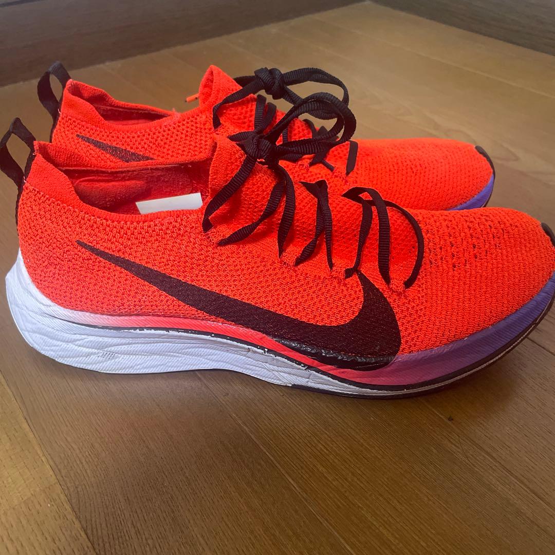 NIKE ヴェイパーフライ4% フライニット