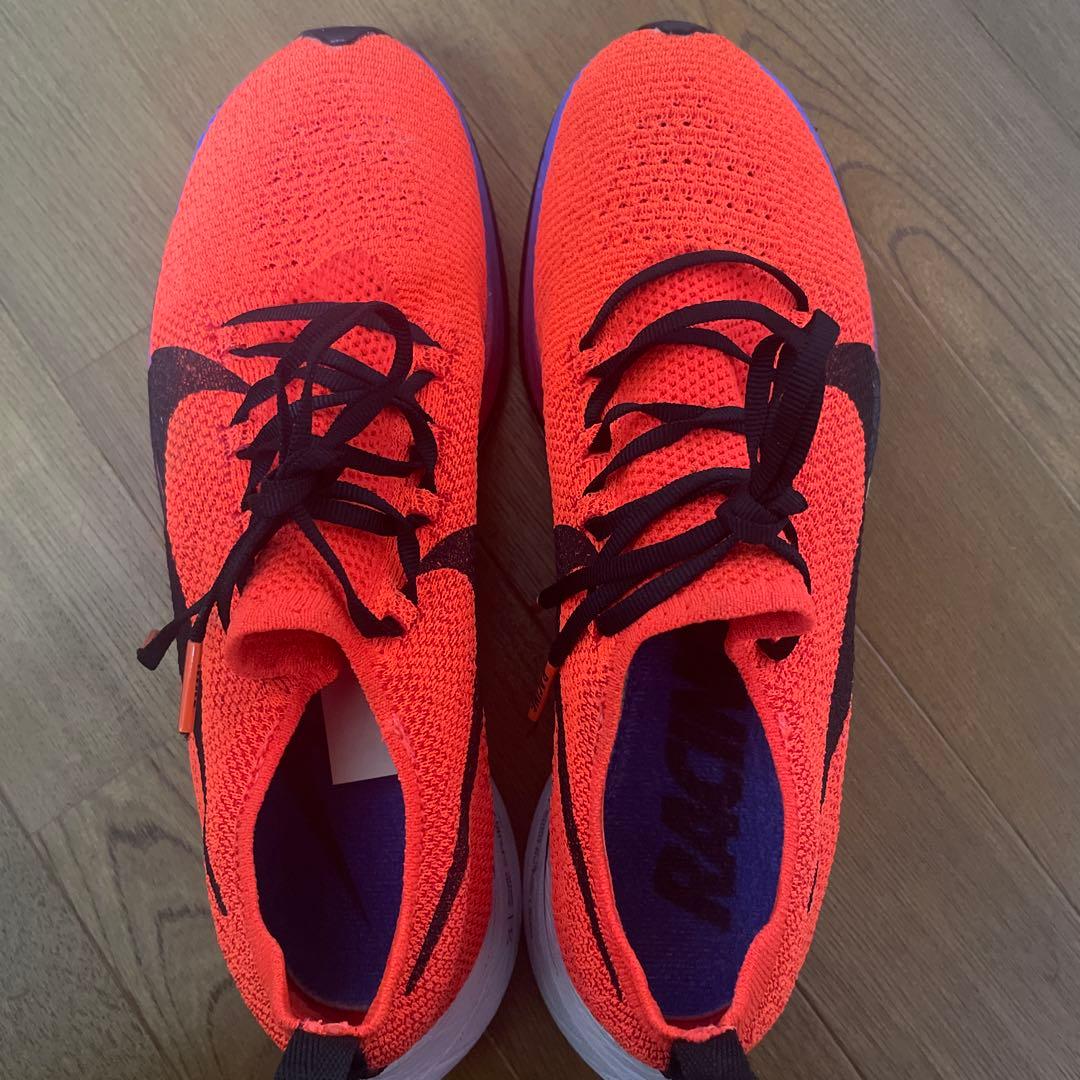 NIKE ヴェイパーフライ4% フライニット