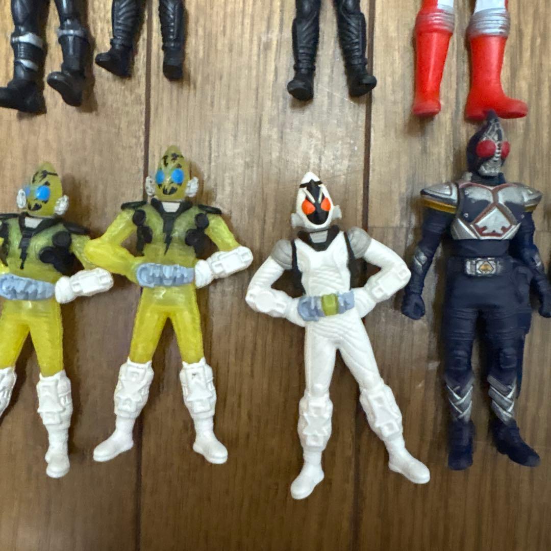仮面ライダー・戦隊ヒーローフィギュアまとめ売り（バラ売り、値段交渉可）