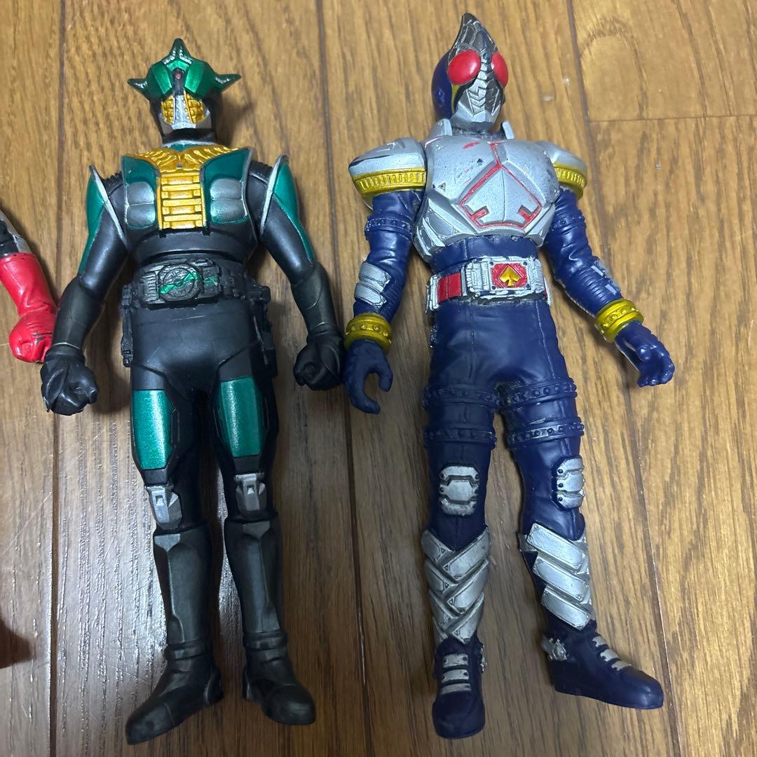 仮面ライダー・戦隊ヒーローフィギュアまとめ売り（バラ売り、値段交渉可）