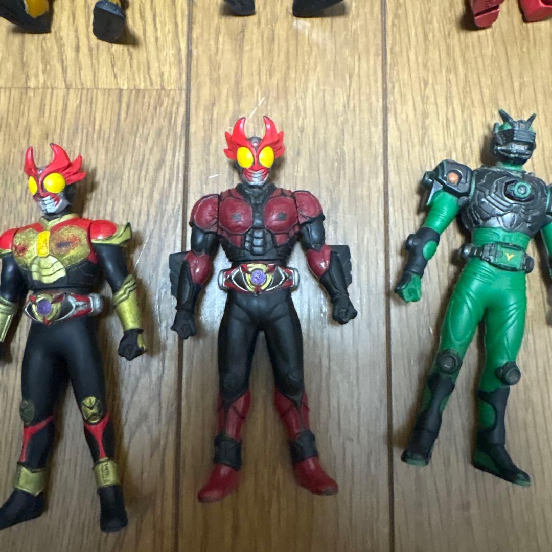 仮面ライダー・戦隊ヒーローフィギュアまとめ売り（バラ売り、値段交渉可）