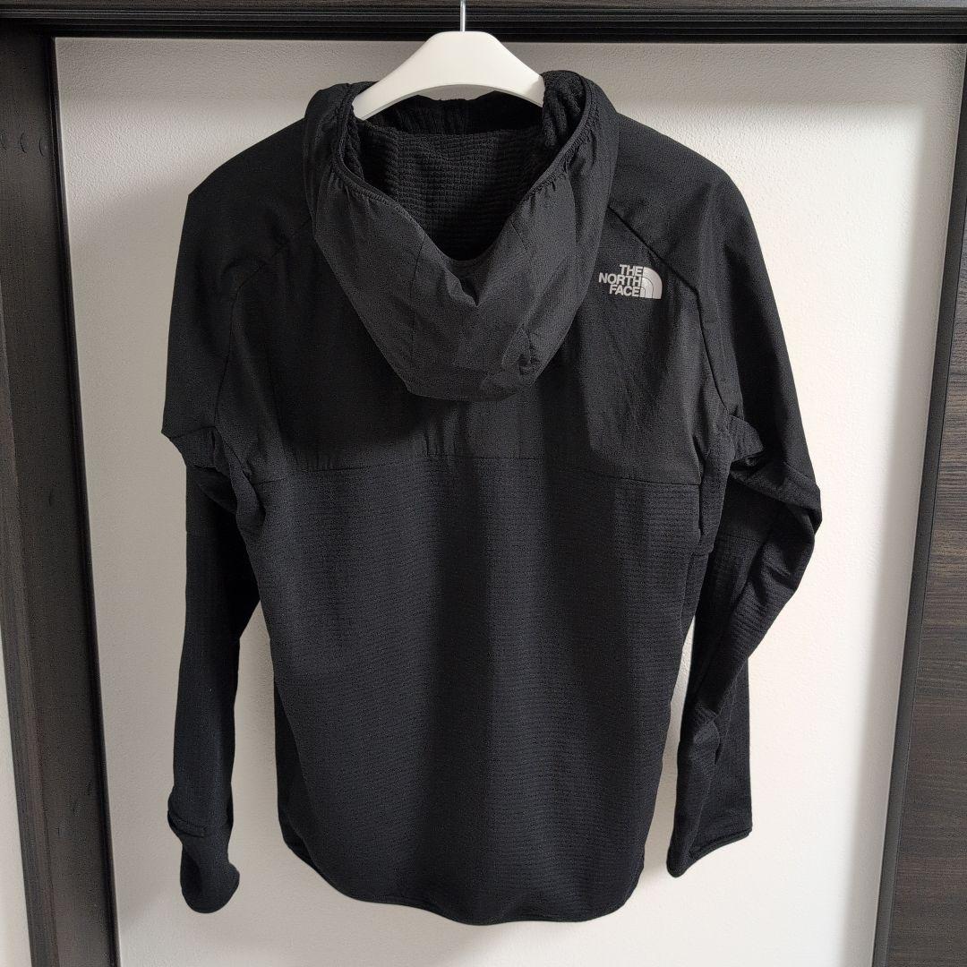 THE NORTH FACE ハイブリッドサーマルバーサグリッドフーディ