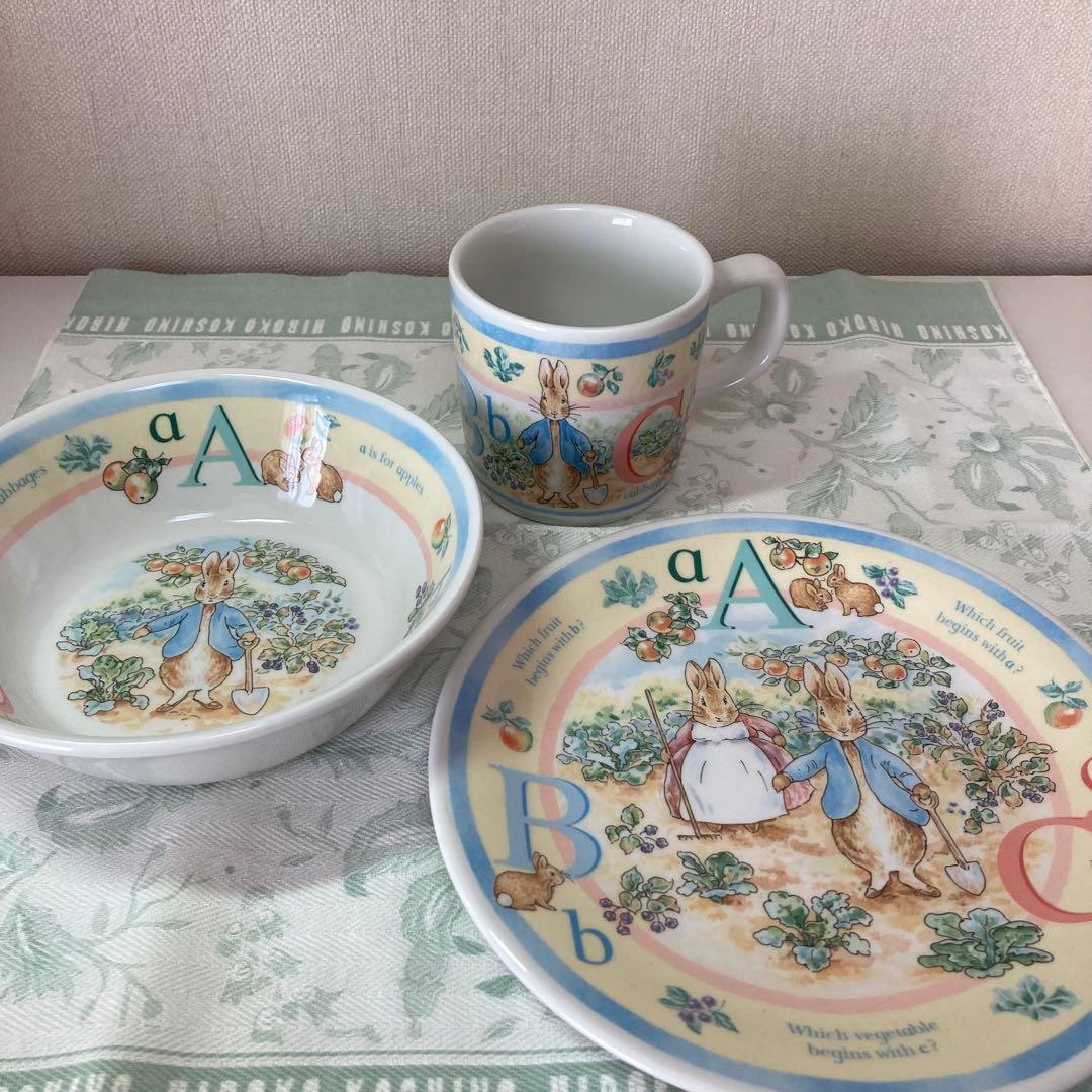 【新品未使用】ウェッジウッド Peter Rabbit ABC 食器セット　元箱
