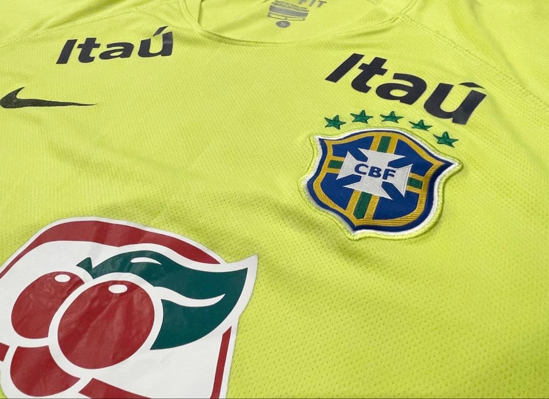 NIKE ブラジル代表 トレーニング ゲーム シャツ スポンサー 入り