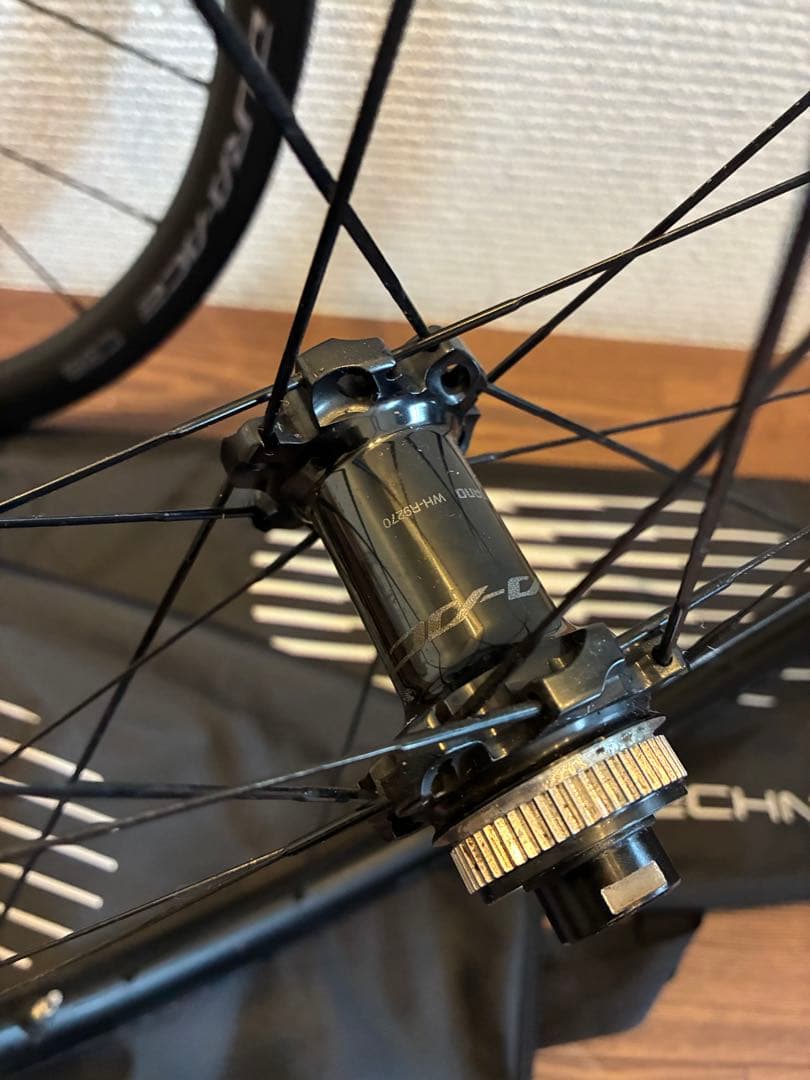 DURA ACE WH-R9270 C36 TL カーボンホイール　チューブレス