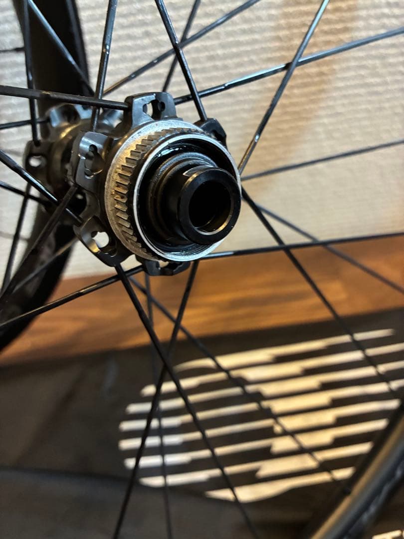 DURA ACE WH-R9270 C36 TL カーボンホイール　チューブレス
