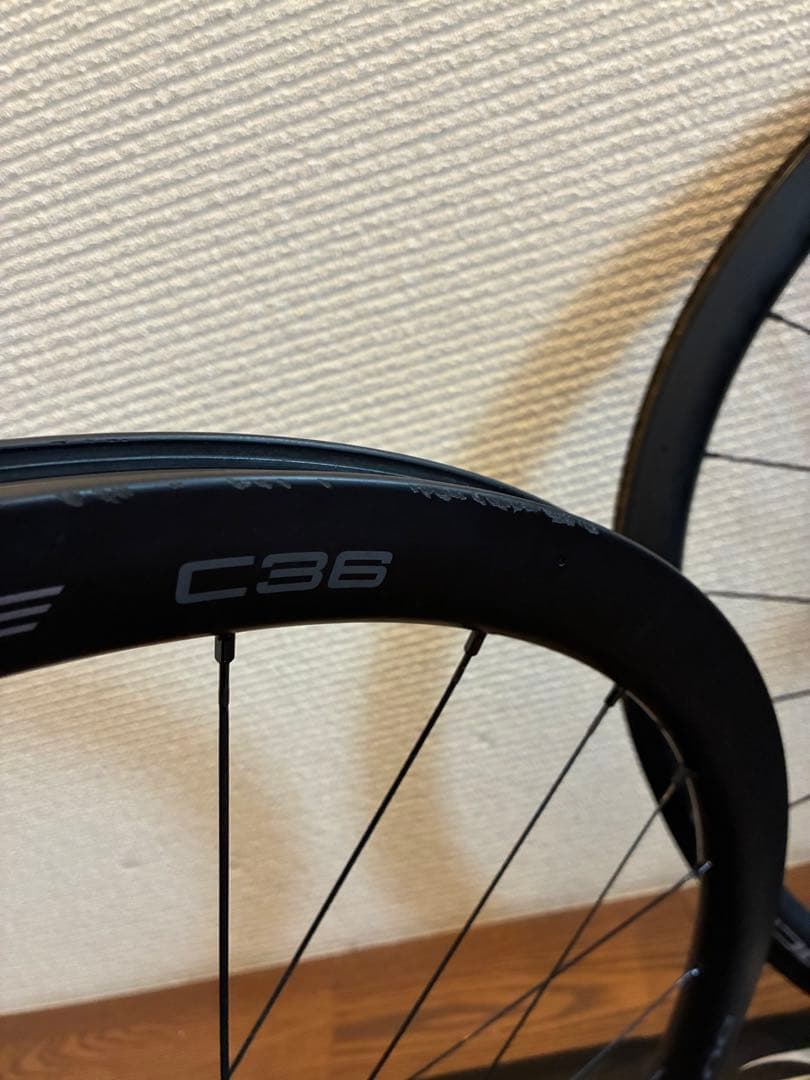DURA ACE WH-R9270 C36 TL カーボンホイール　チューブレス