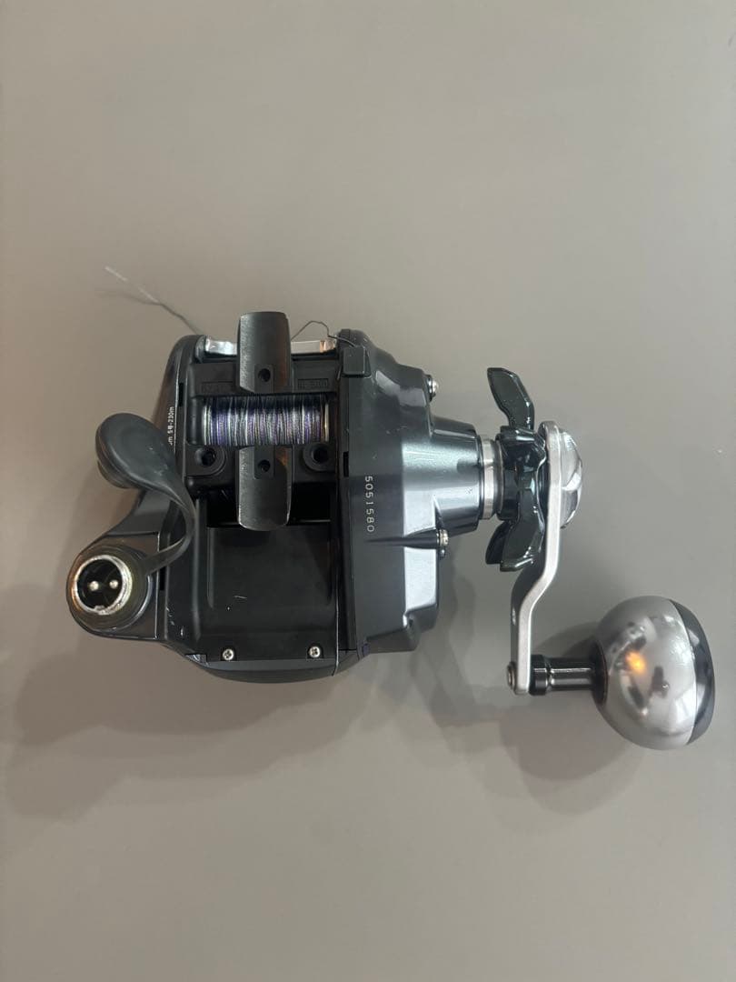 シーボーグ300j電動リール デジタル表示 ジョグパワーレバー